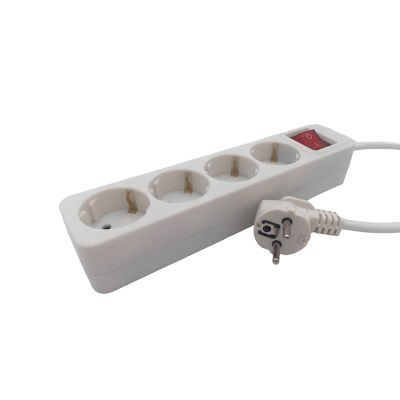 Dammsäkra 4 uttag EU-standarduttag med switch Dammsäkra 4 uttag EU-standarduttag med switch